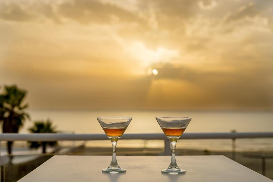 Acco Beach Hotel Акко Экстерьер фото